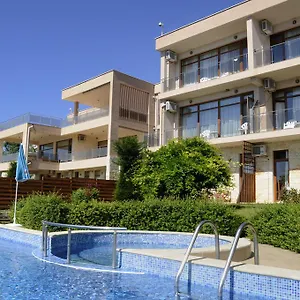 Brigantina *** Golden Sands